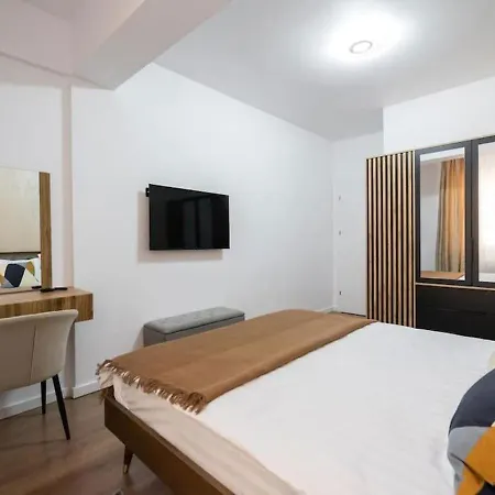 Bonita - Chic Urban Retreat With Private Balcony * Bucarest