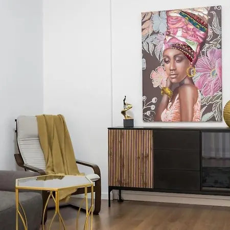 Bonita - Chic Urban Retreat With Private Balcony Appartement Bucarest