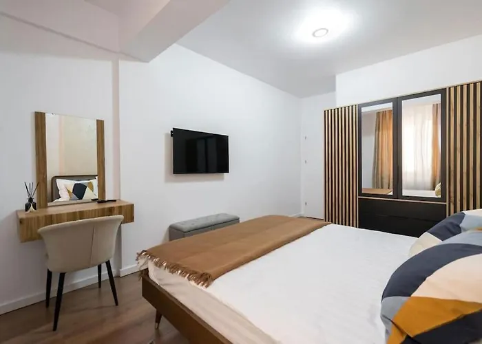 Bonita - Chic Urban Retreat With Private Balcony * Bucarest